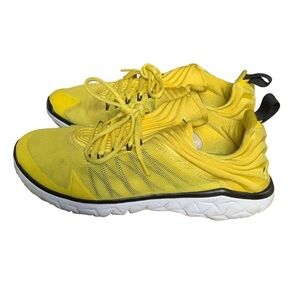 Jordan Flight Flex Trainer Sneakers Yellow, Black & White Size 12
